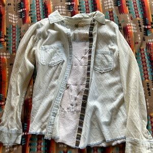 Vintage BKE button down sz M near pattern on back